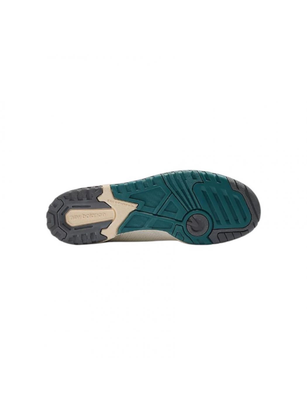 Baskets NEW BALANCE BB550 6/6
