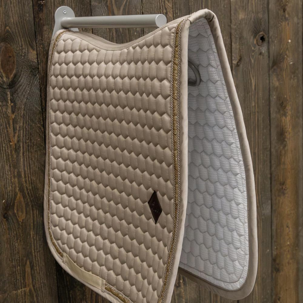 Soporte de metal con soporte para manta de silla para caballo Grooming Deluxe 3/5