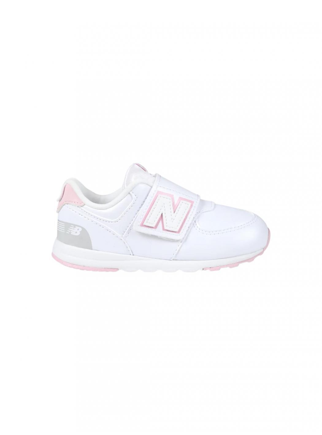 NEW BALANCE picture