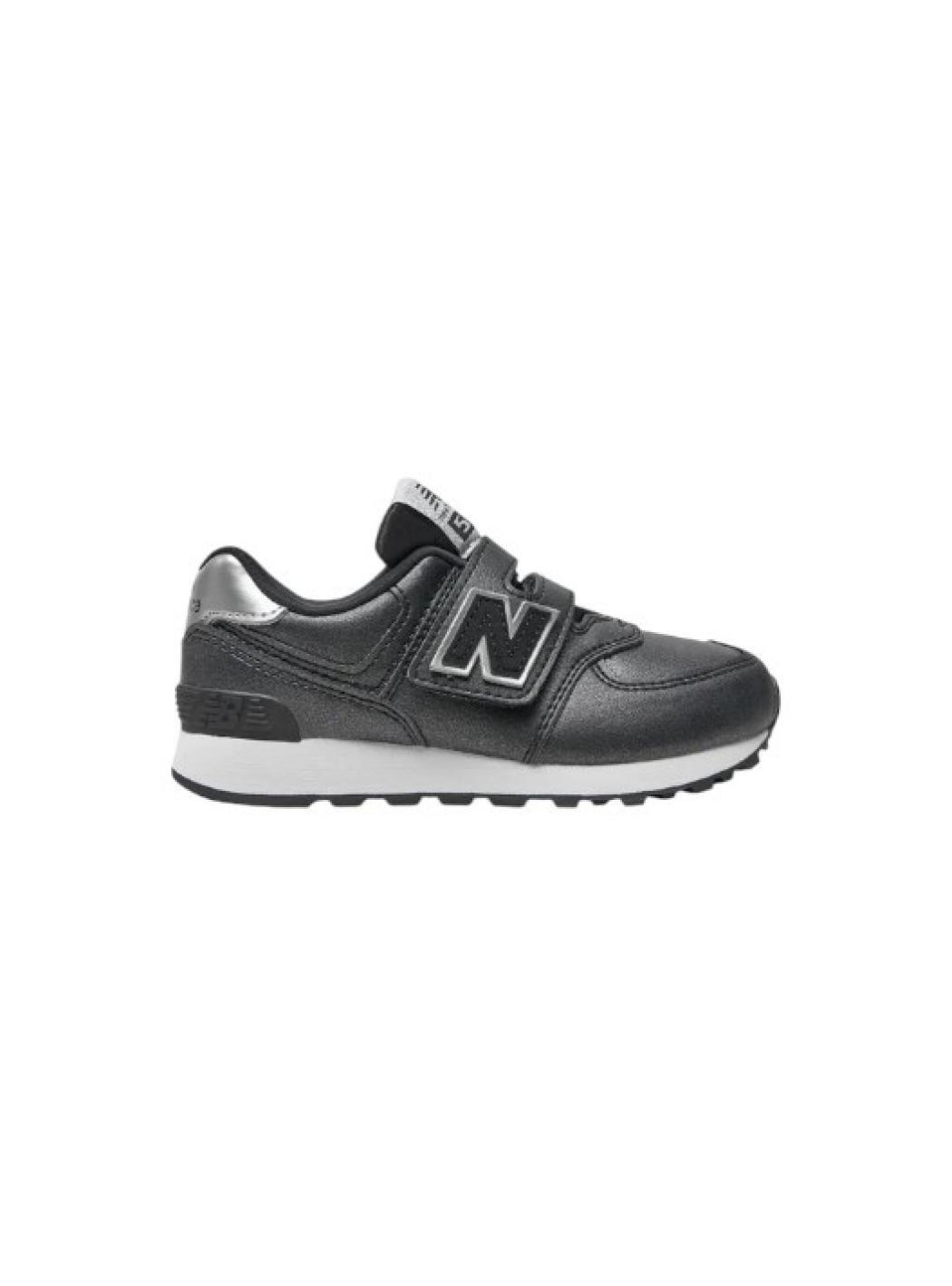 NEW BALANCE picture