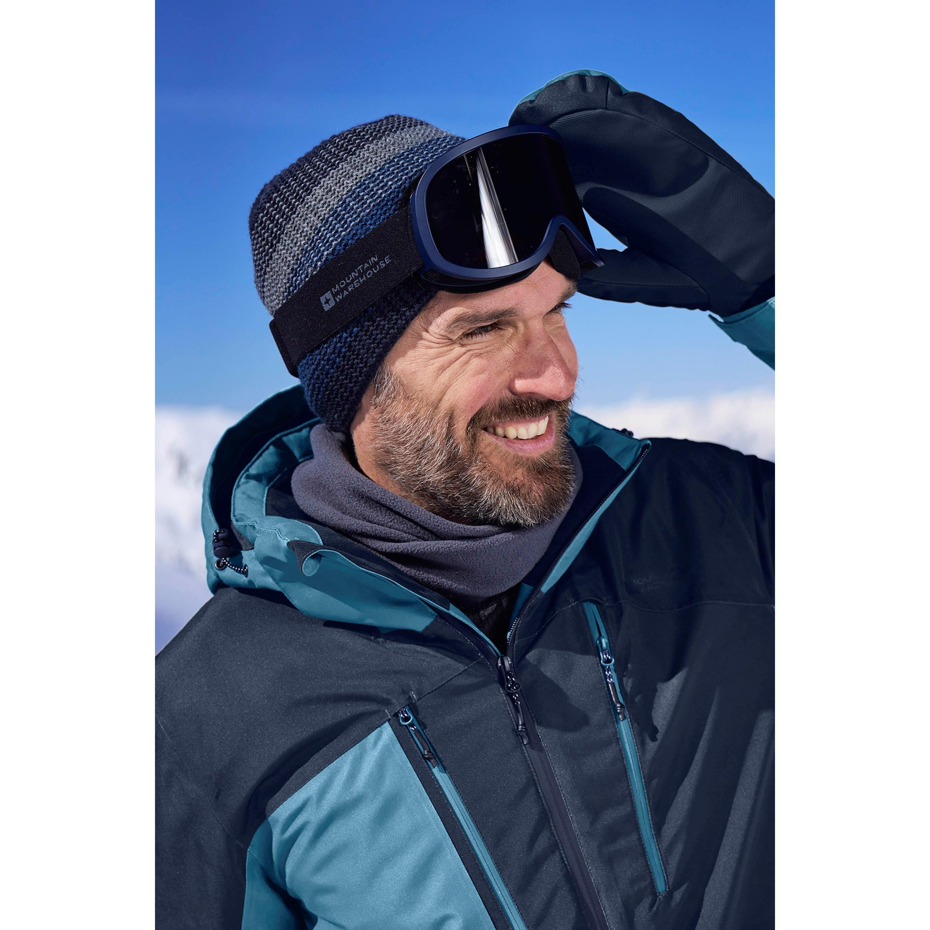 MOUNTAIN WAREHOUSE picture