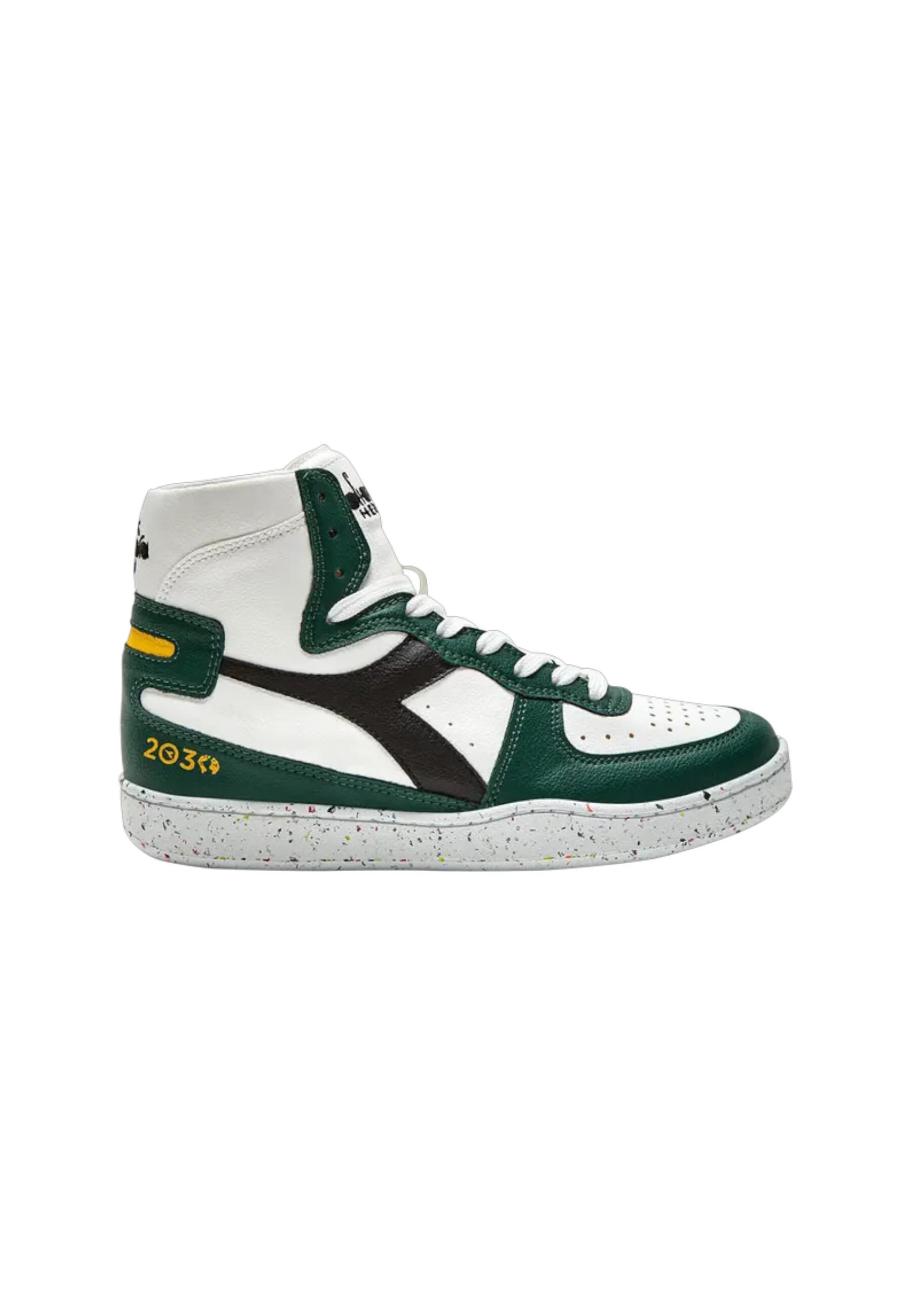 DIADORA picture