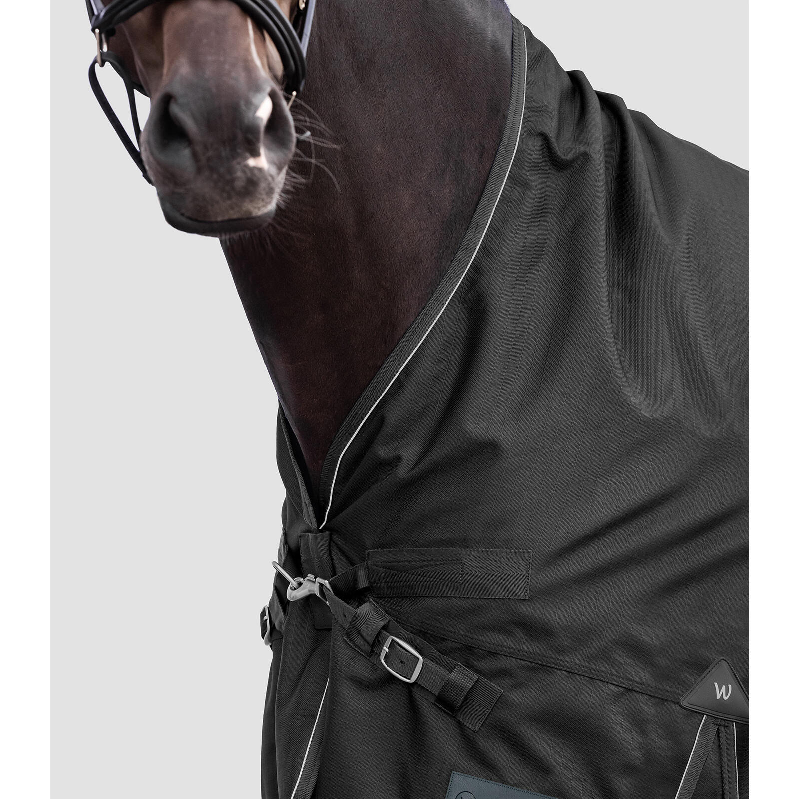 Manta de exterior para caballo impermeable con cuello alto Waldhausen Scandic 10 2/3