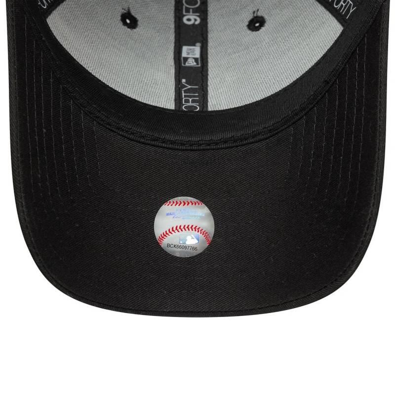 Casquette MLB New York Yankees New Era Outline 9Forty Noir 4/5