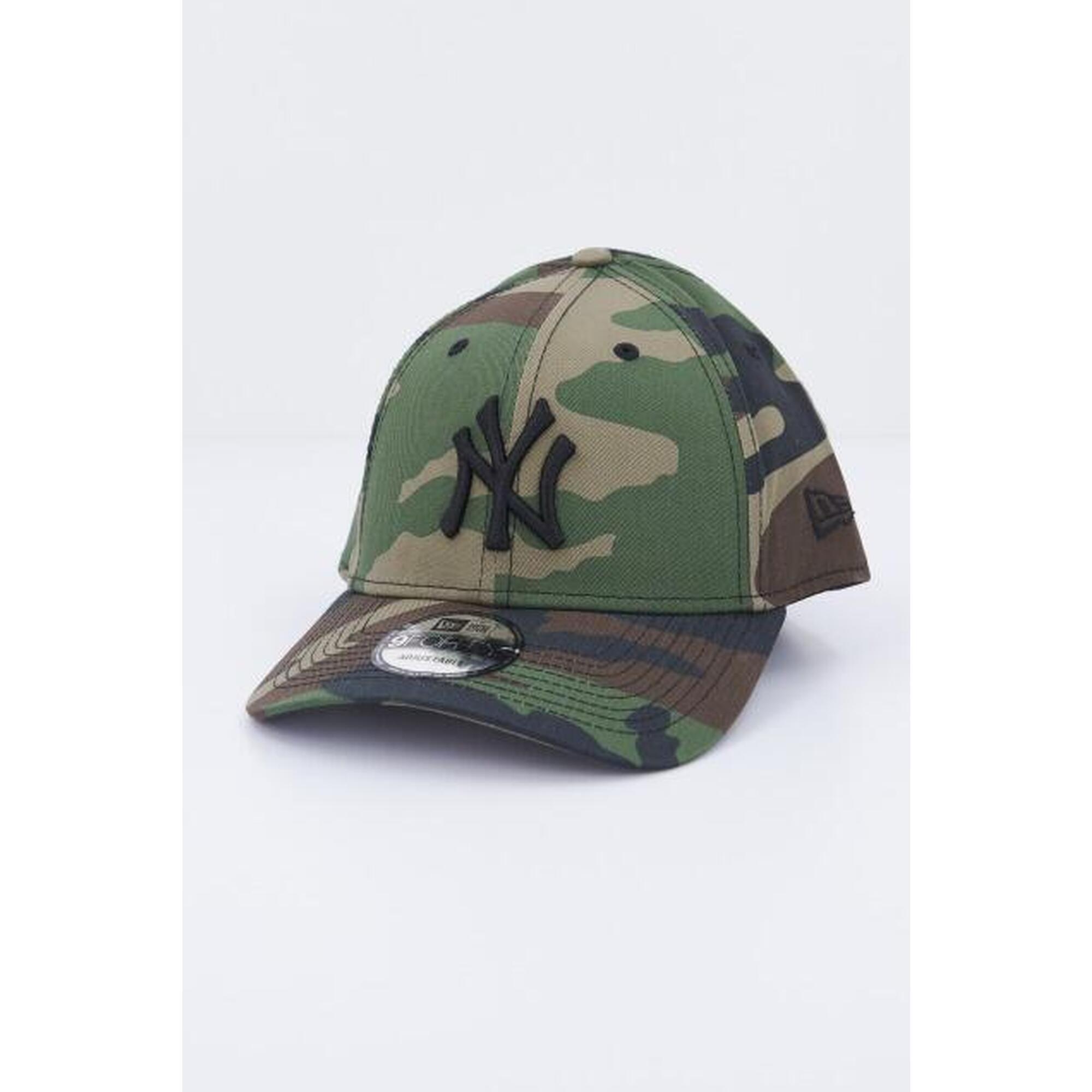 New Era Model League Essential 9forty Ne Culoare Verde