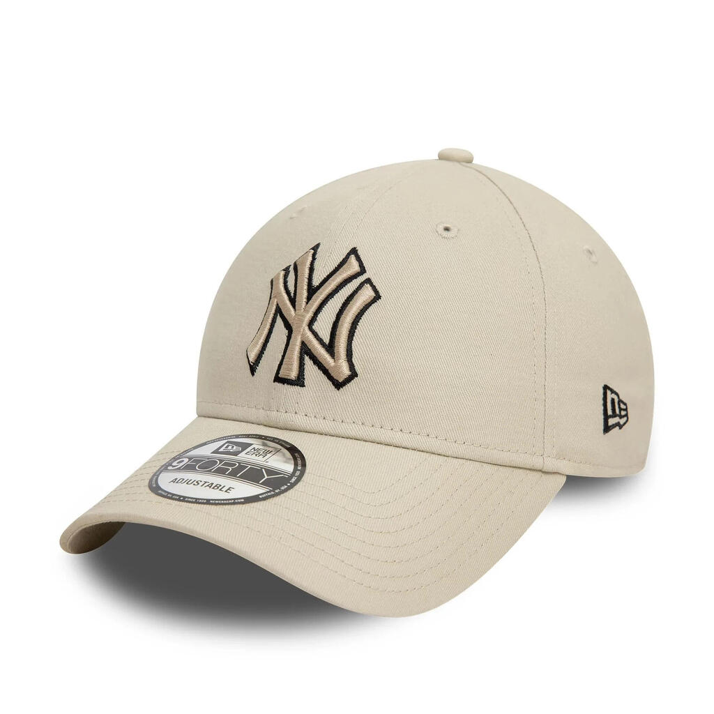 9forty cap New York Yankees Team Outline