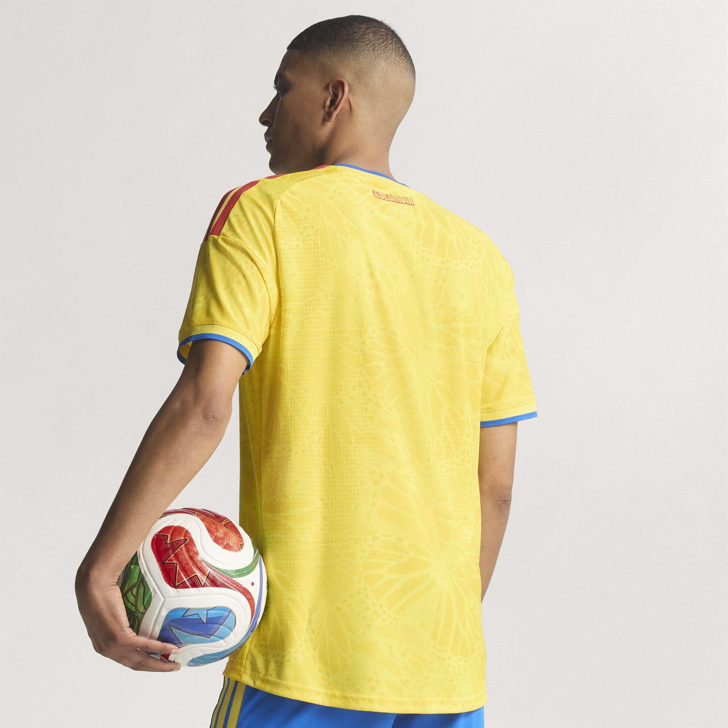 Colombia 26 Home Authentic Jersey 6/8