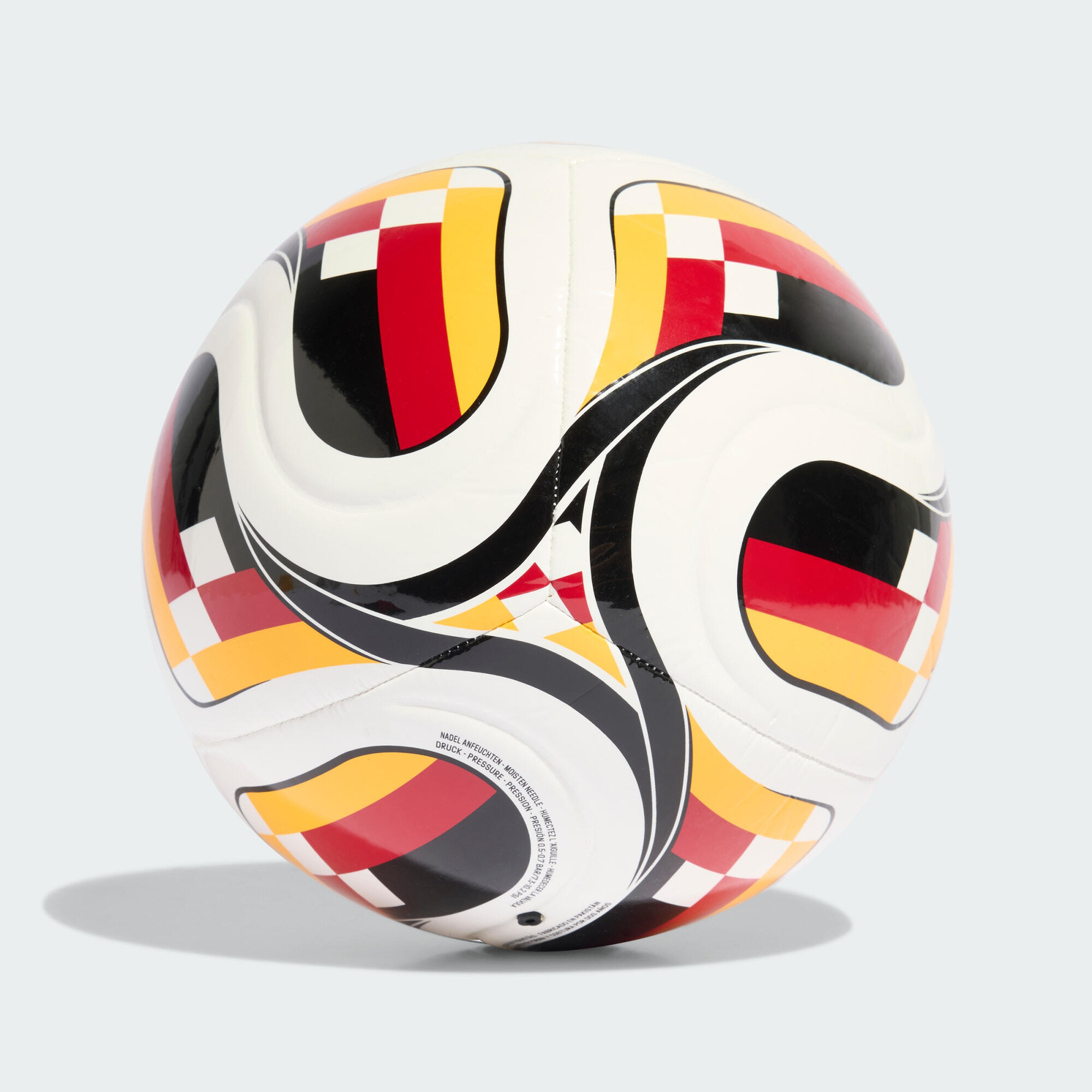 Trionda Deutschland Club-Heimball 2/5