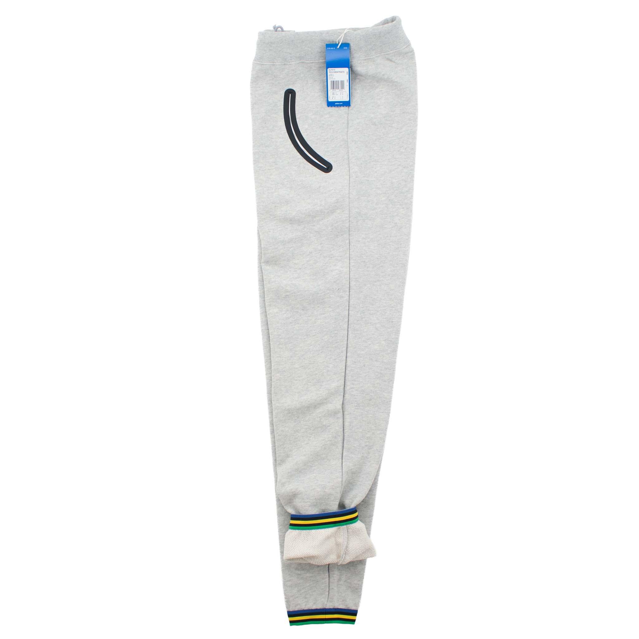 Sweathose Tech Sweat Pant in Grau 4/5