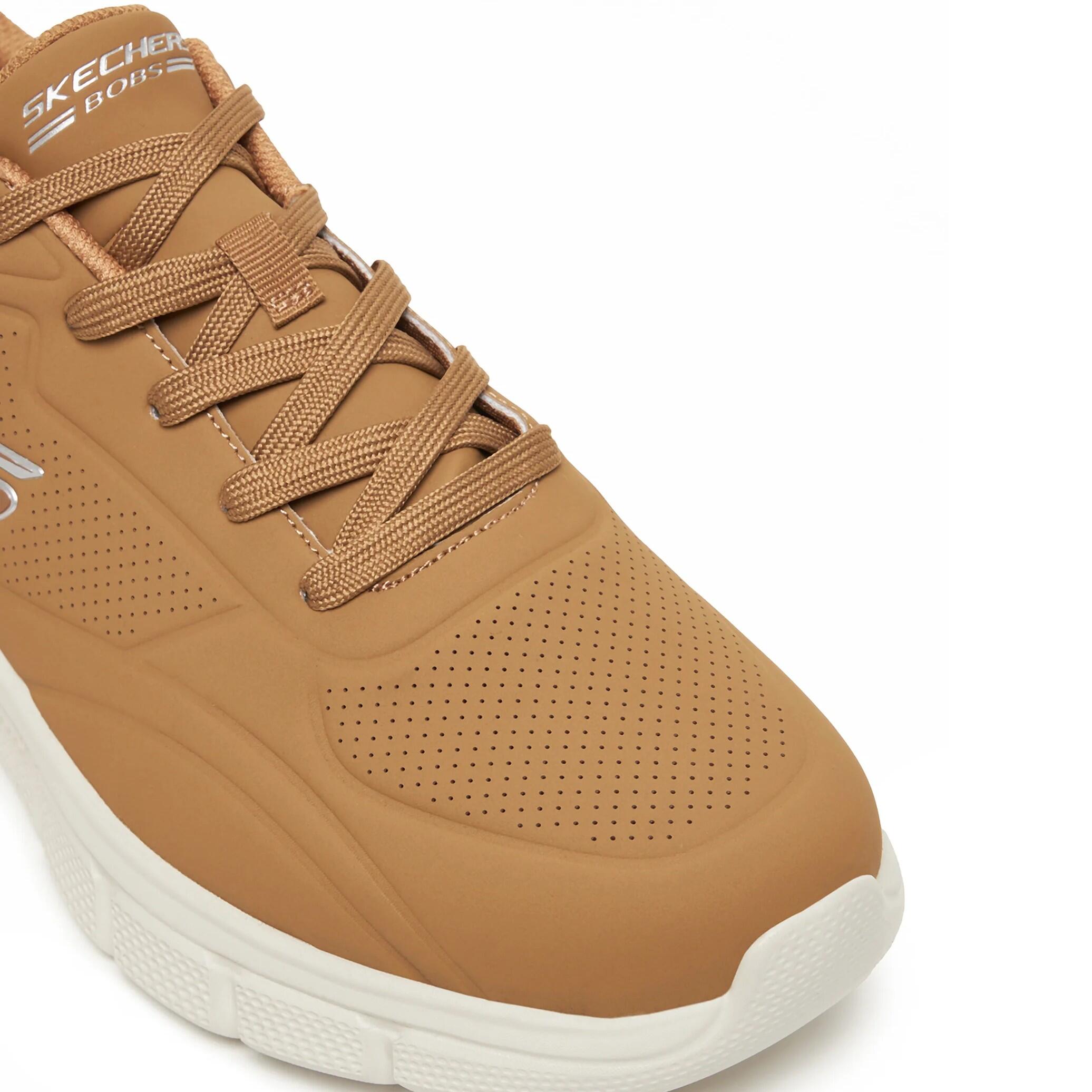 Zapatillas Homem Skechers  Castanho 5/7