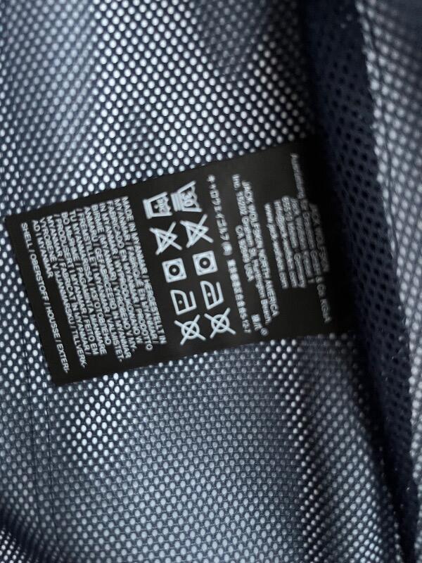 Tussen Particulieren - Jack wolfskin regenjas,  maat S nieuw 4/7