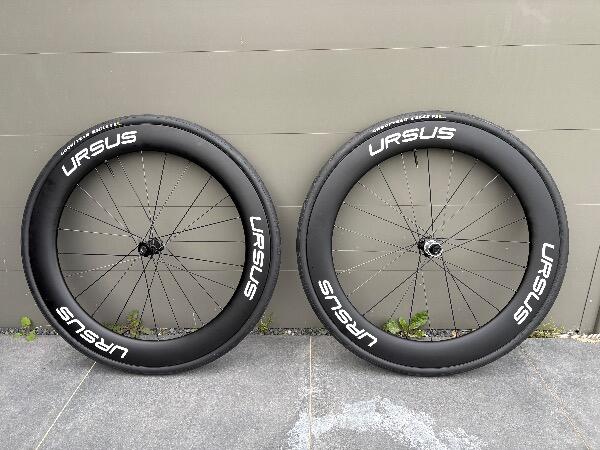 URSUS Tussen Particulieren - Paar URSUS Miura 67 wielen