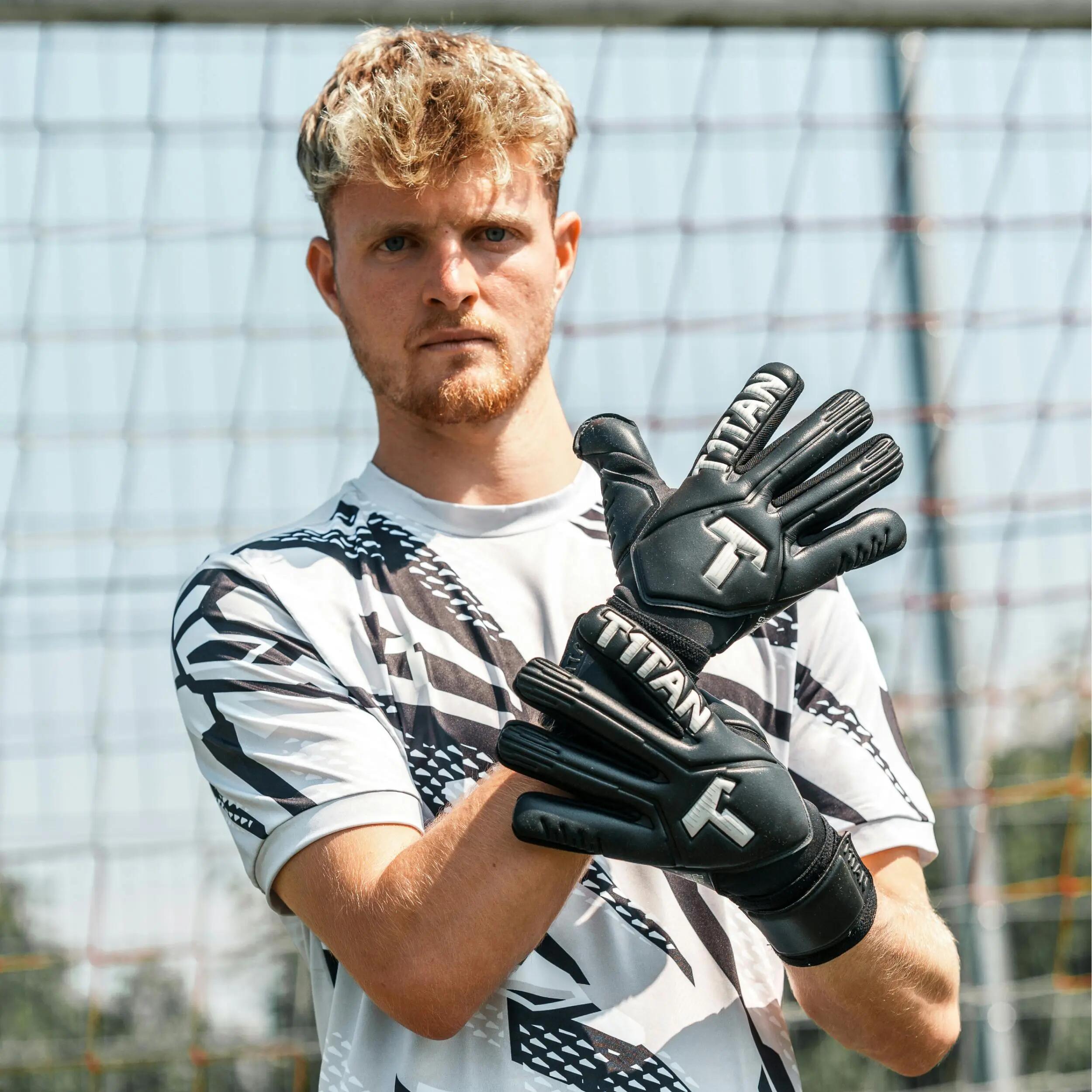 Guanti da portiere per adulti Legend Black-Out con protezione delle dita 3/7