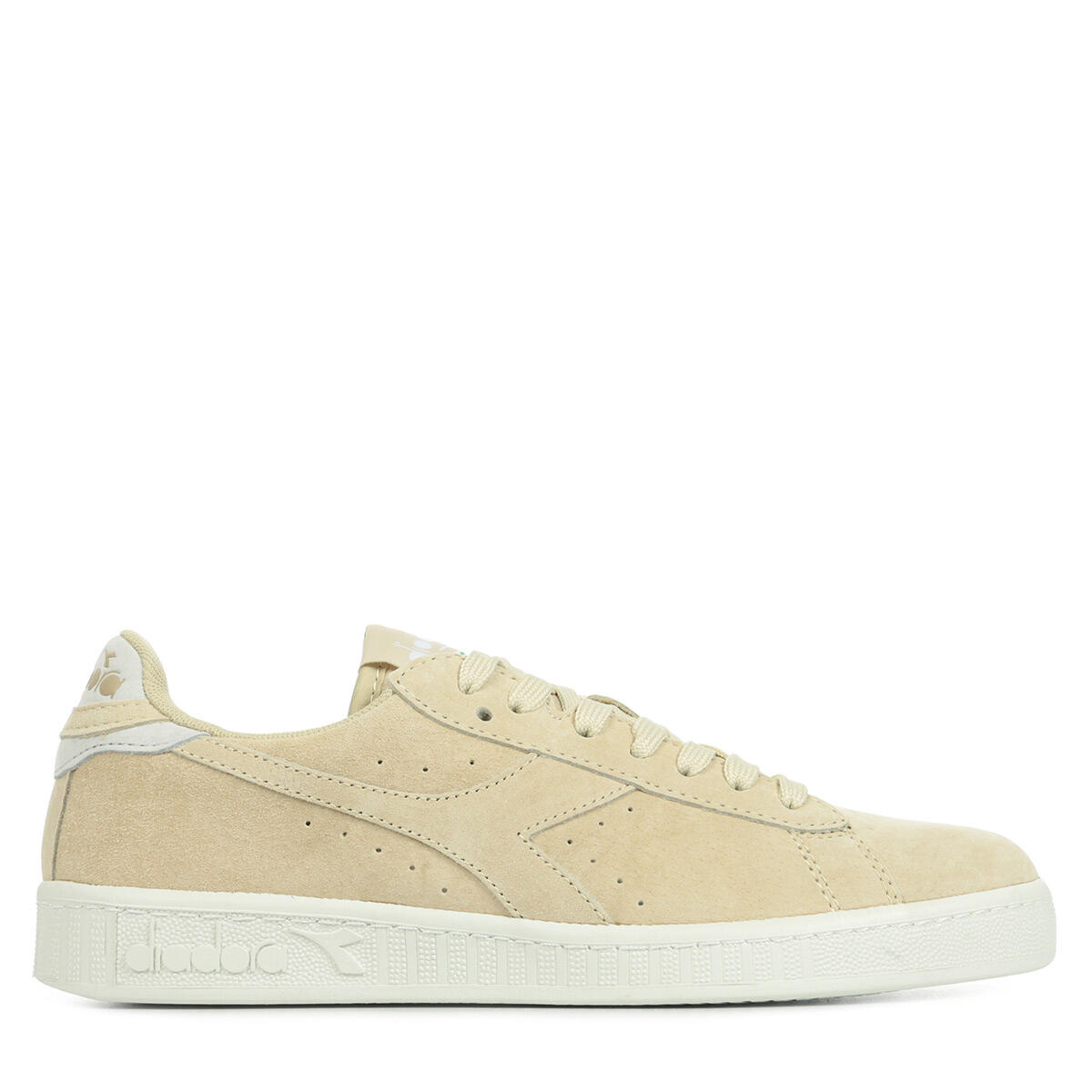 DIADORA picture