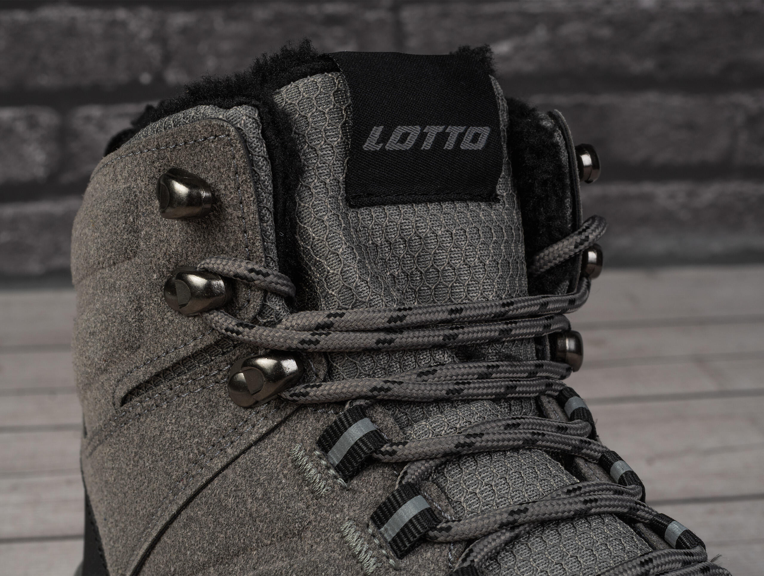 Buty męskie zimowe ocieplane Lotto KETCHAM FUR 6/7
