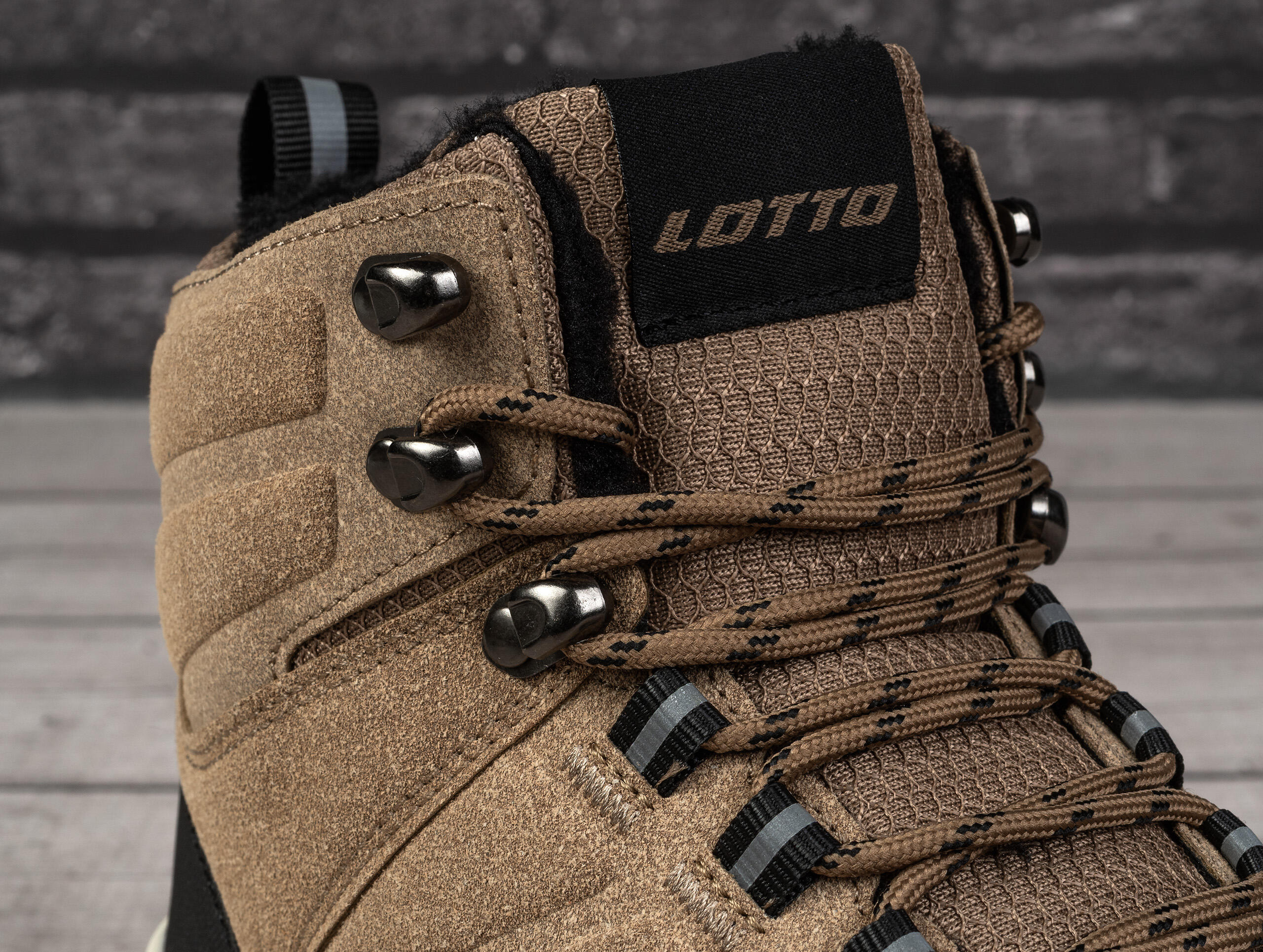 Buty męskie zimowe ocieplane Lotto KETCHAM FUR 6/7