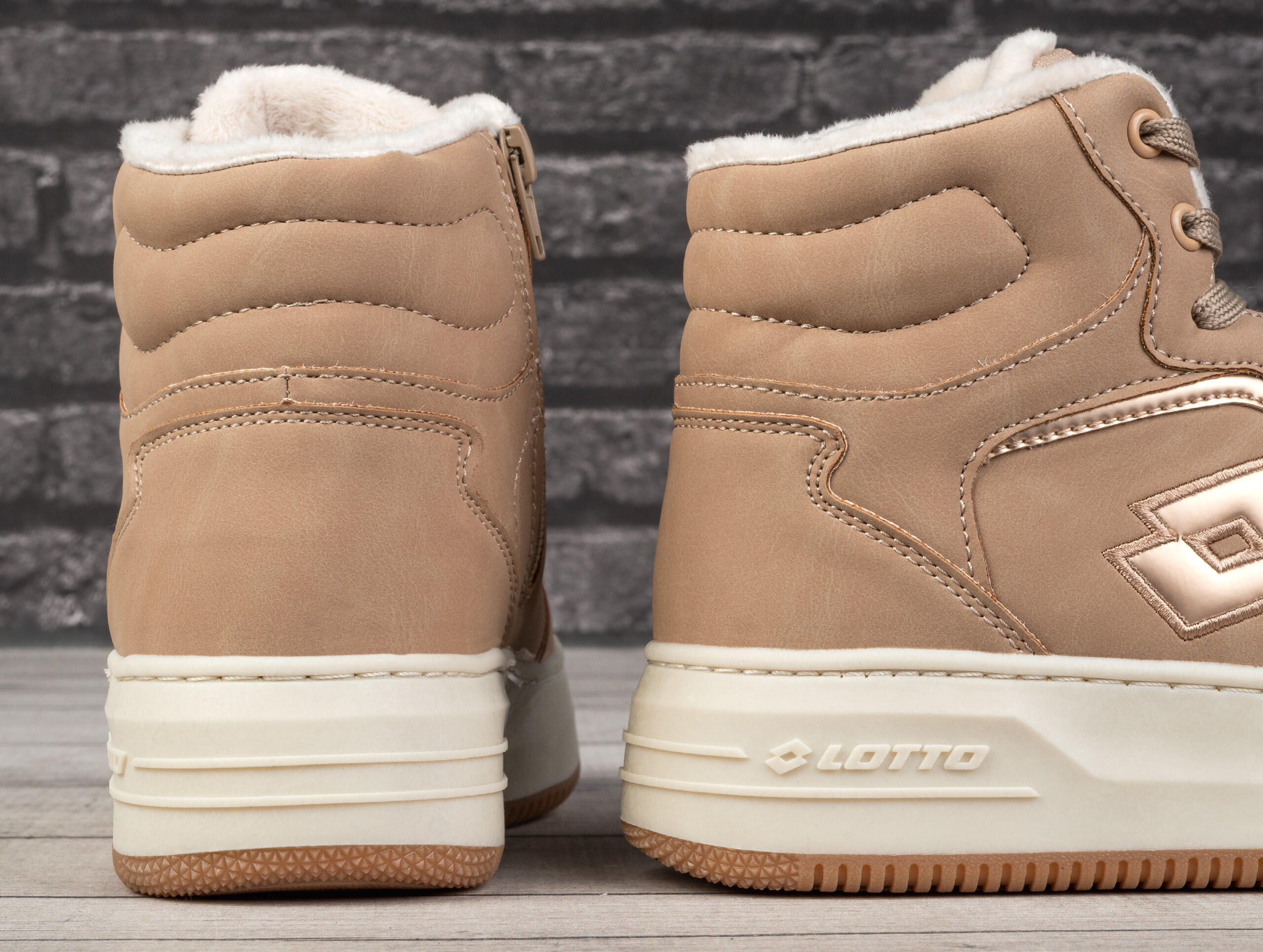 Buty damskie zimowe ocieplane Lotto MOGILA PF FUR 4/6
