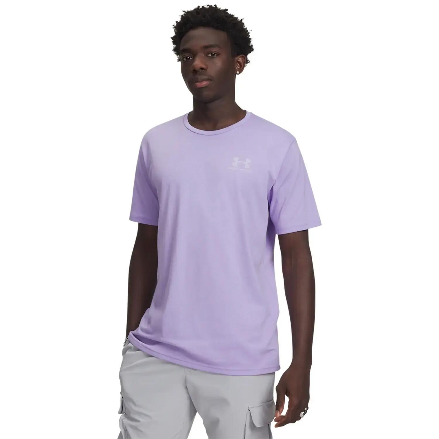 UNDER ARMOUR picture