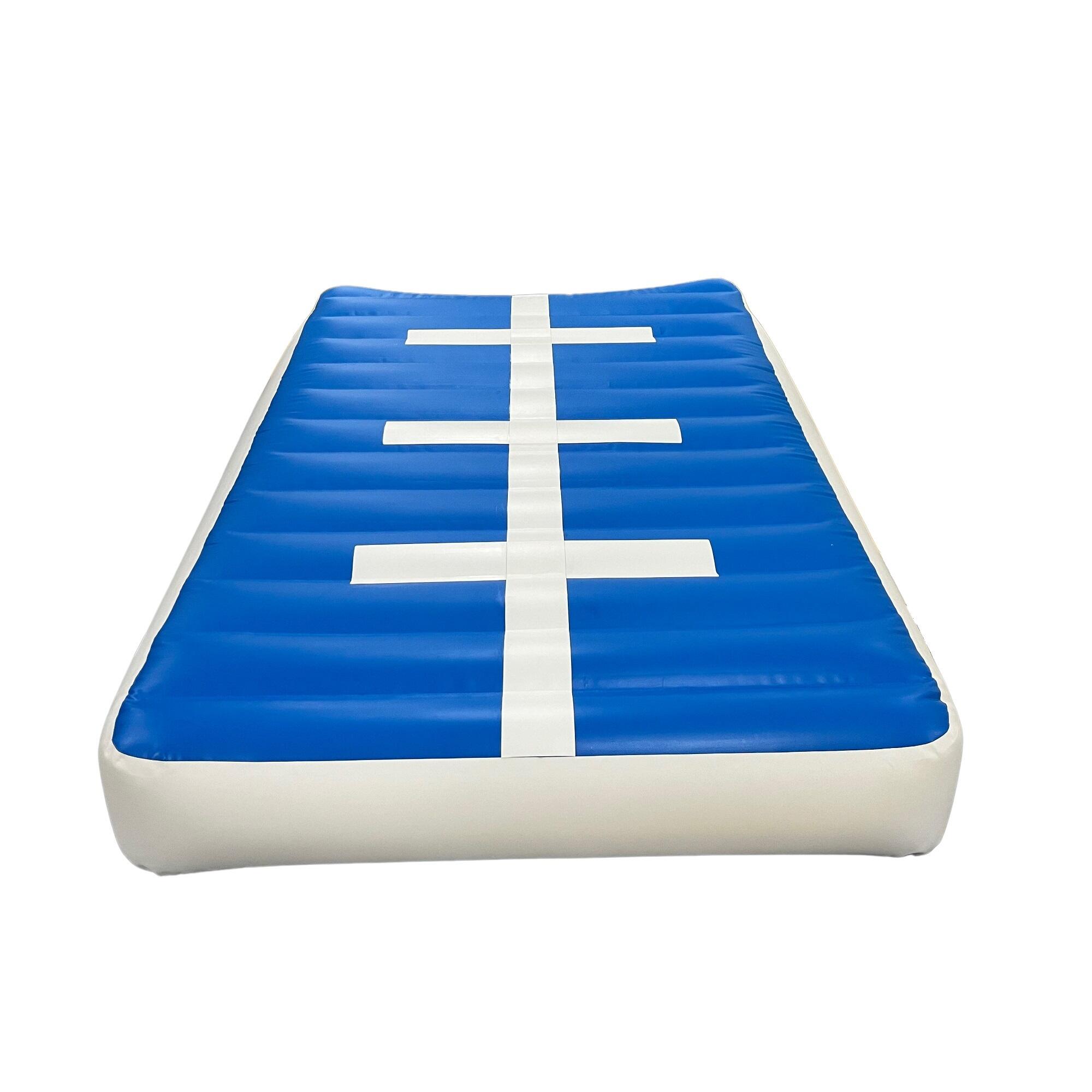 Steigungsmatte MASTER aufblasbarer Keil 120 x 90 x 10-30 cm – blau – weiß 2/3