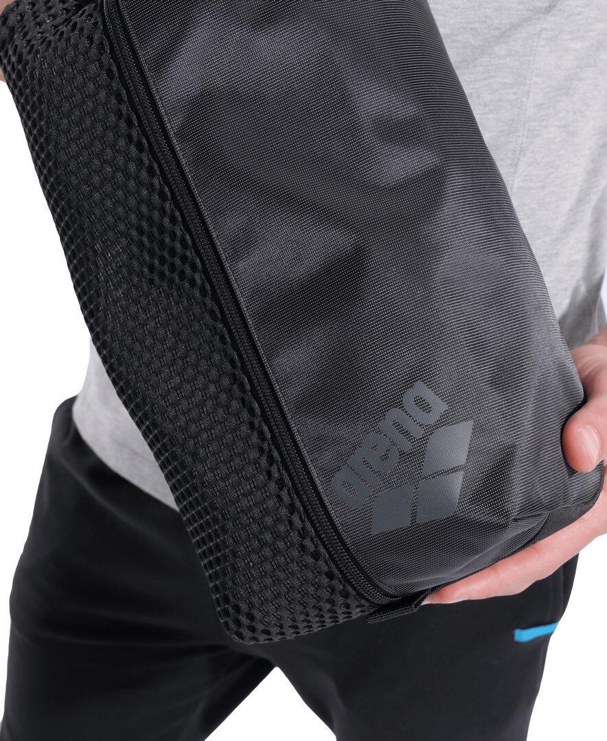 Arena One Go Pocket Bag 4/7