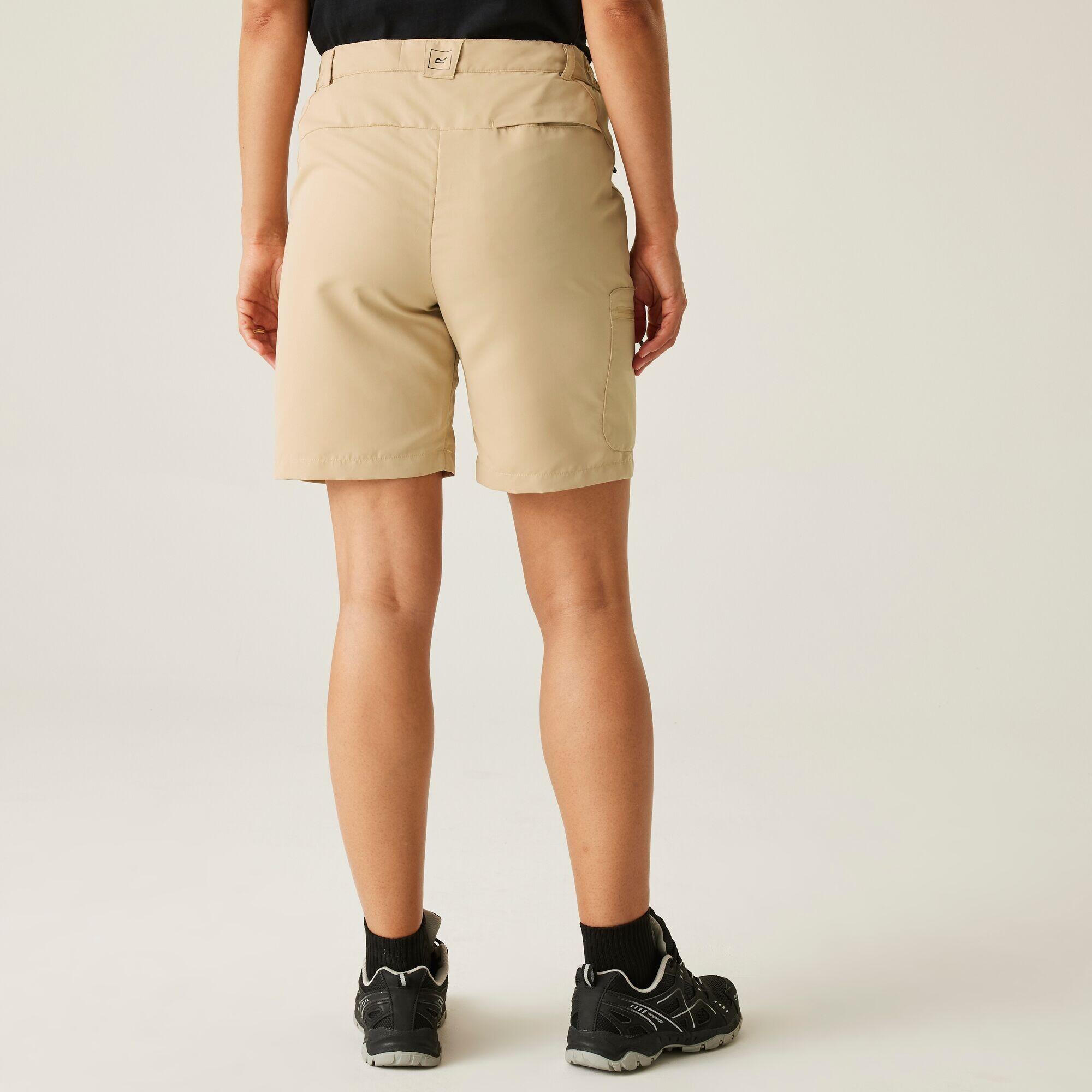 Shorts für Damen Regatta Chaska III 2/4