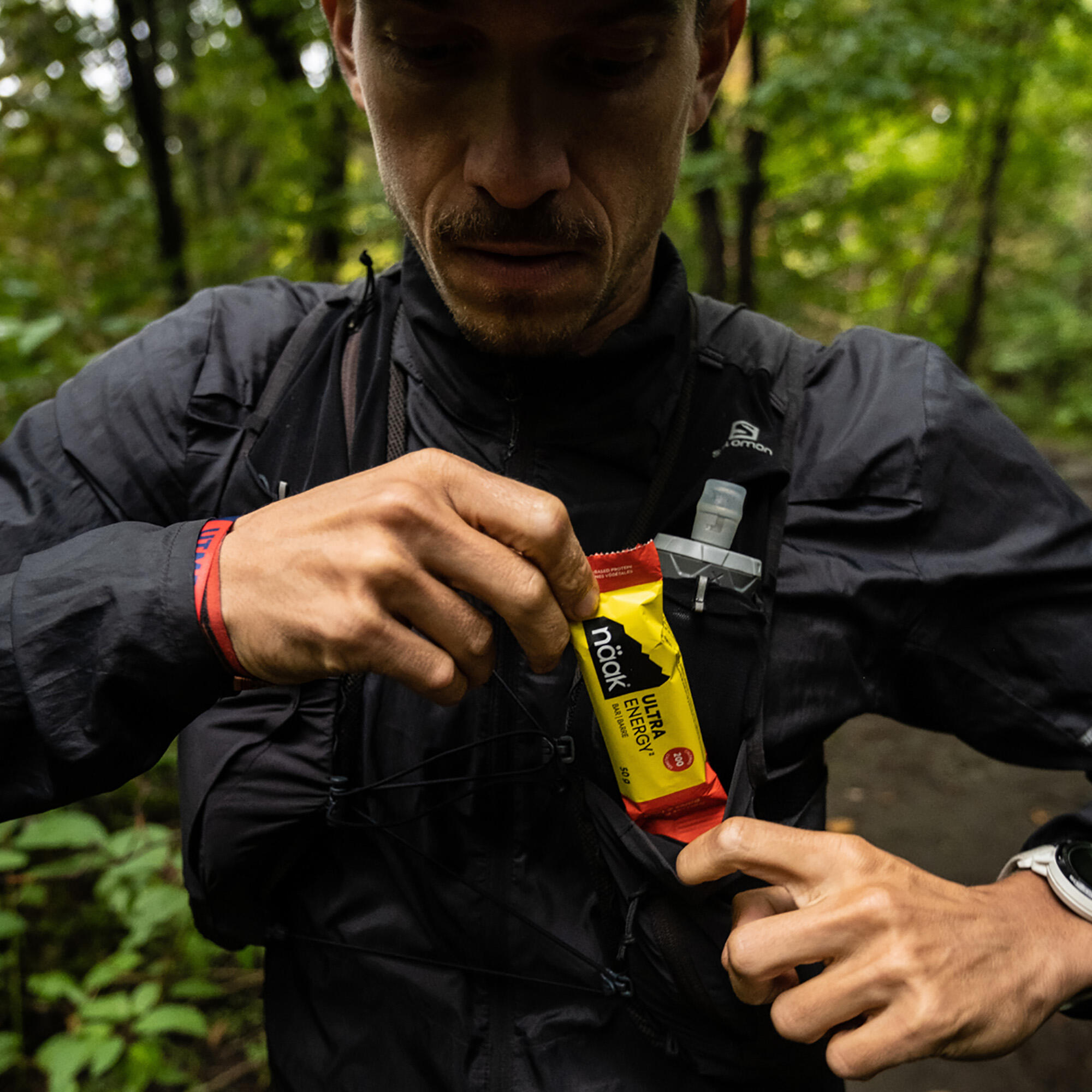Energetická tyčinka Energy Bar Lesní plody & Ořechy 4/4