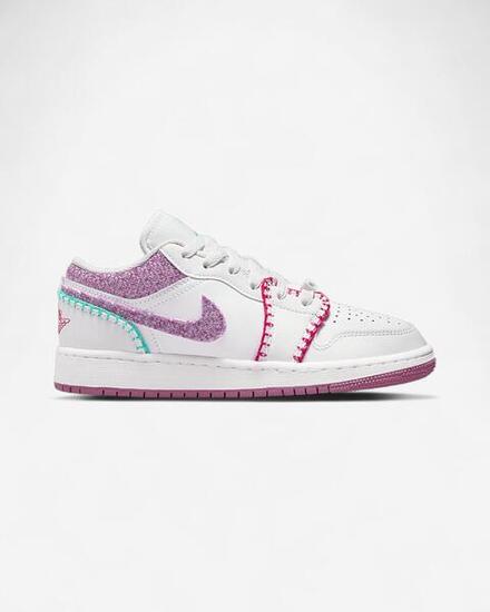 Jordan 1 Low White Light Bordeaux (GS)