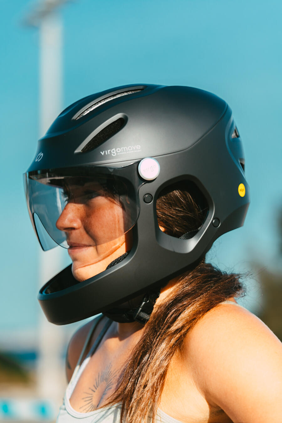 Virgo Integral Schwarz - Integralhelm Urban mit Visier und Rücklicht 7/9