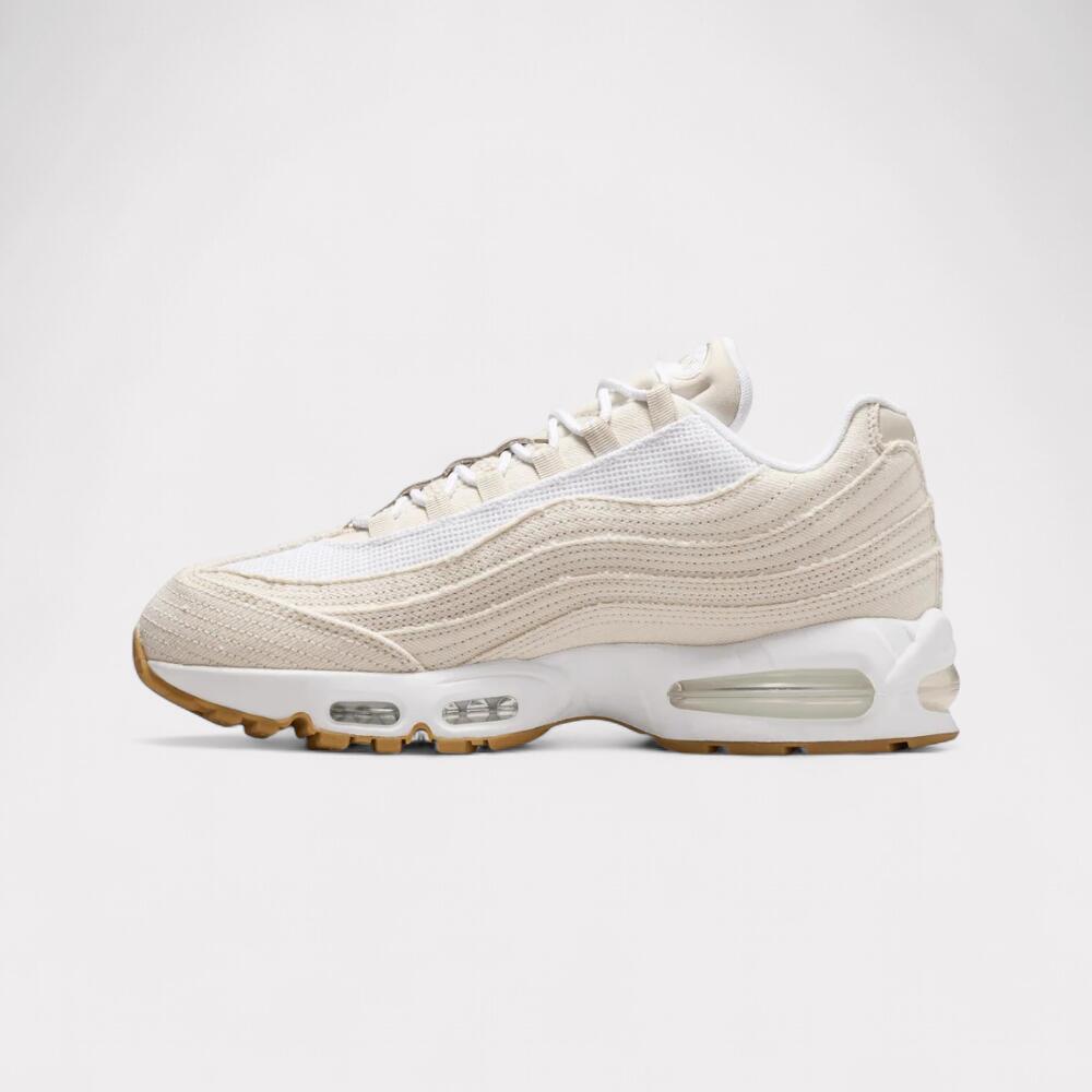 Nike Air Max 95 OG Levis Light Orewood Brown 3/5