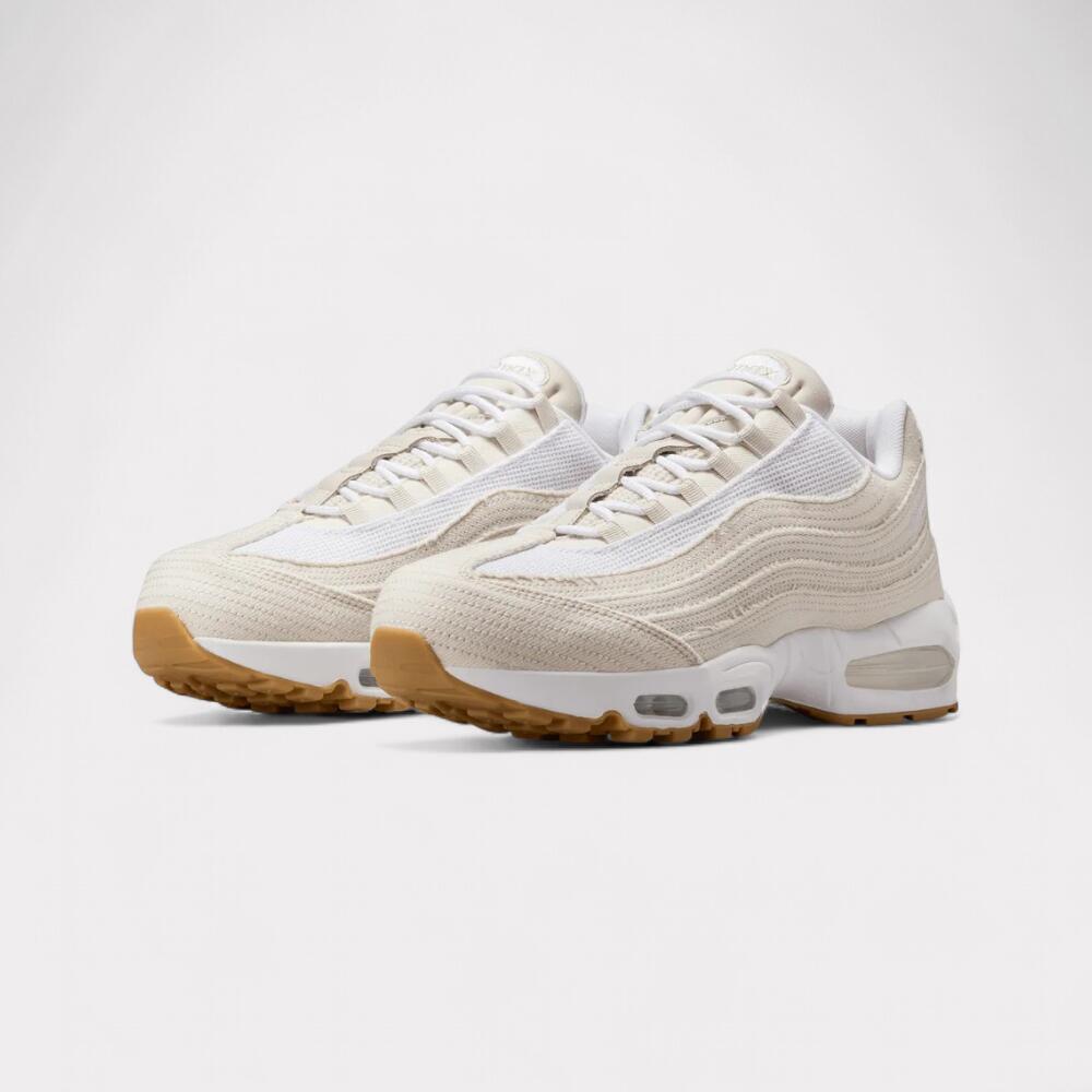 Nike Air Max 95 OG Levis Light Orewood Brown 2/5