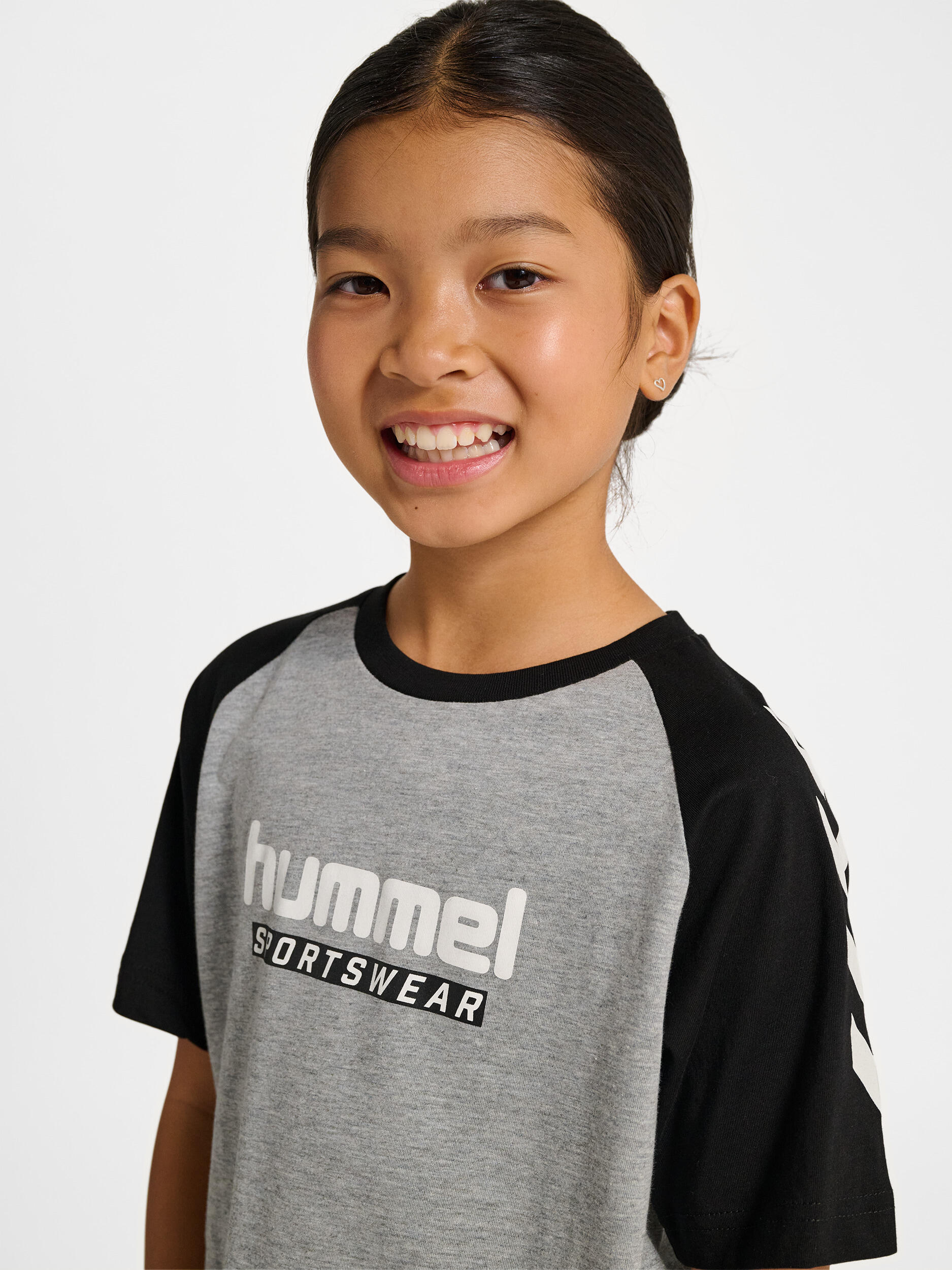 Instap T-Shirt Hmljr Logo Jongens 4/7