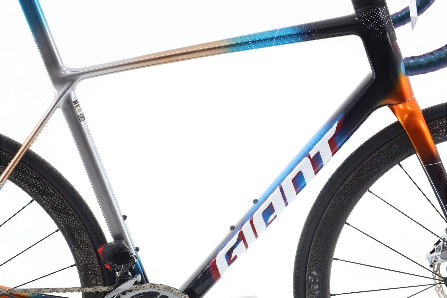 Refurbished road bike ·  TCR Advanced AXS 12V · Very good condition 2/7