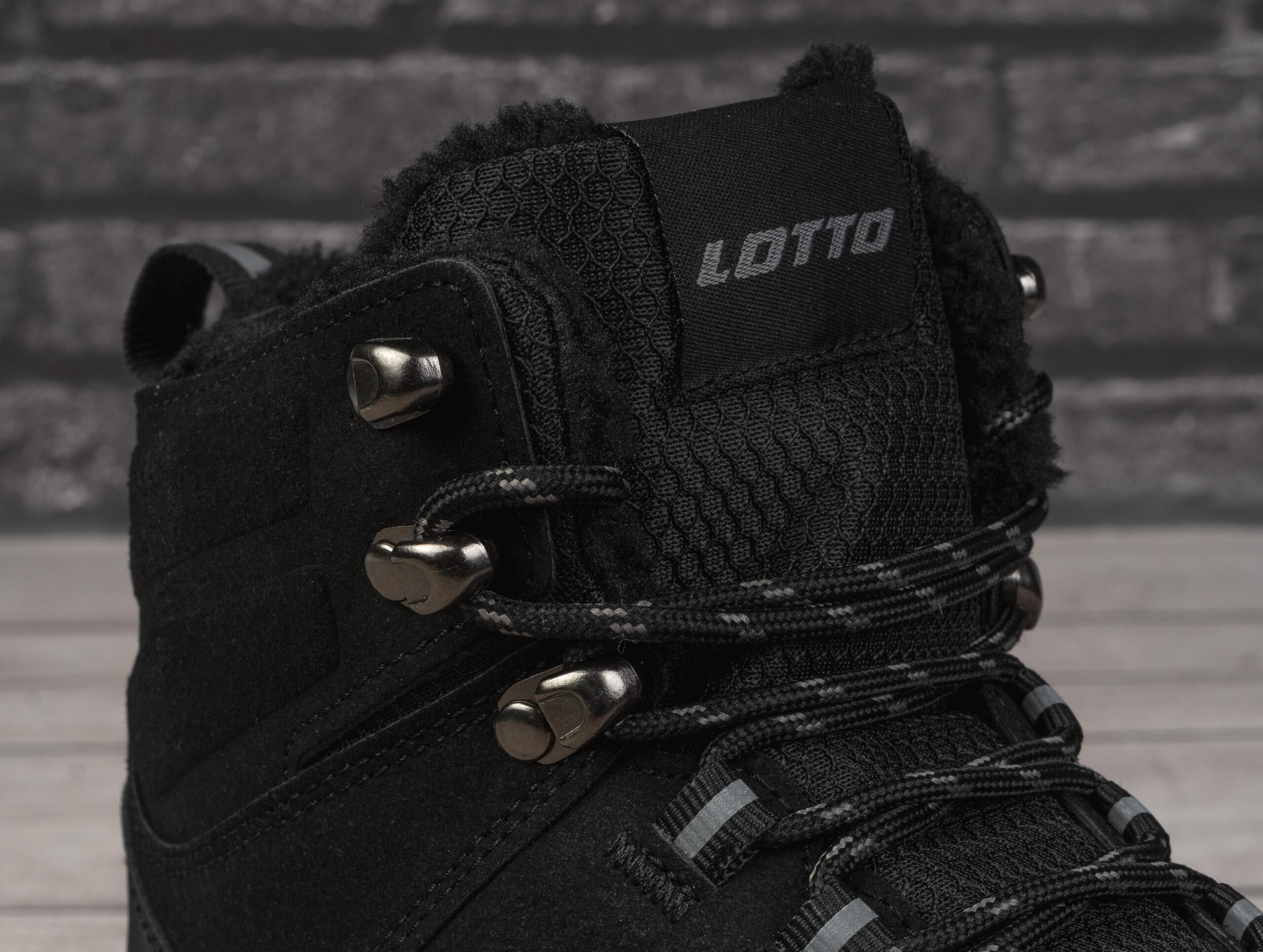 Buty męskie zimowe ocieplane Lotto KETCHAM FUR 6/7