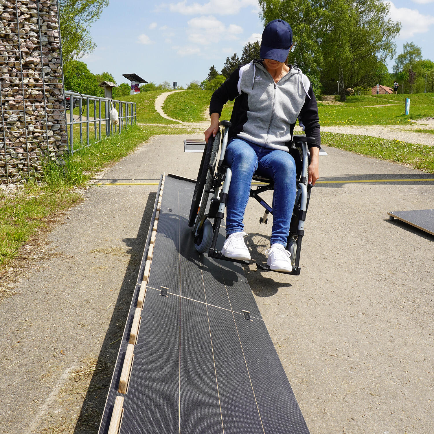 Rolli-Parcours Station Schiefe Ebene Gesundheitssport Unisex 3/4