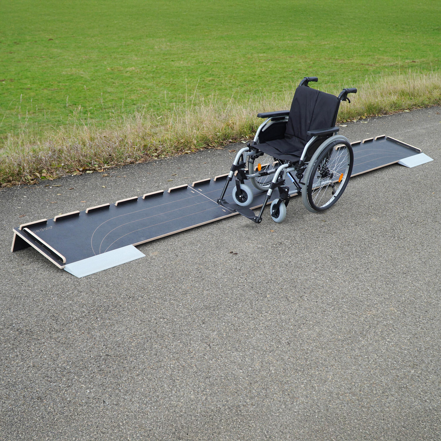 Rolli-Parcours Station Schiefe Ebene Gesundheitssport Unisex 2/4