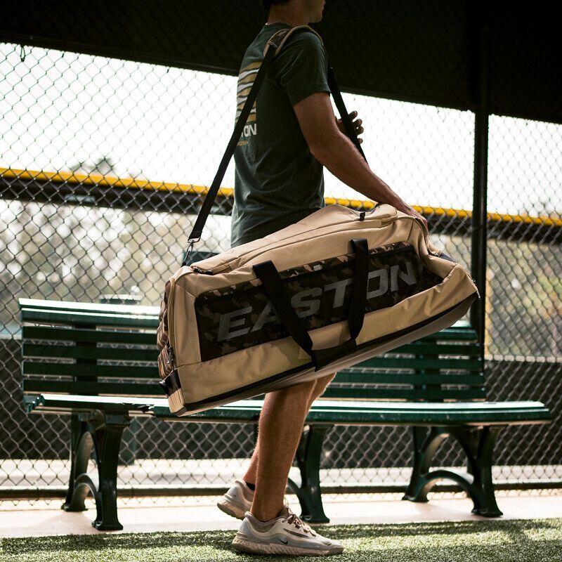 Easton Flagship Duffel Bag Color Black Baseball/Softball 4/5