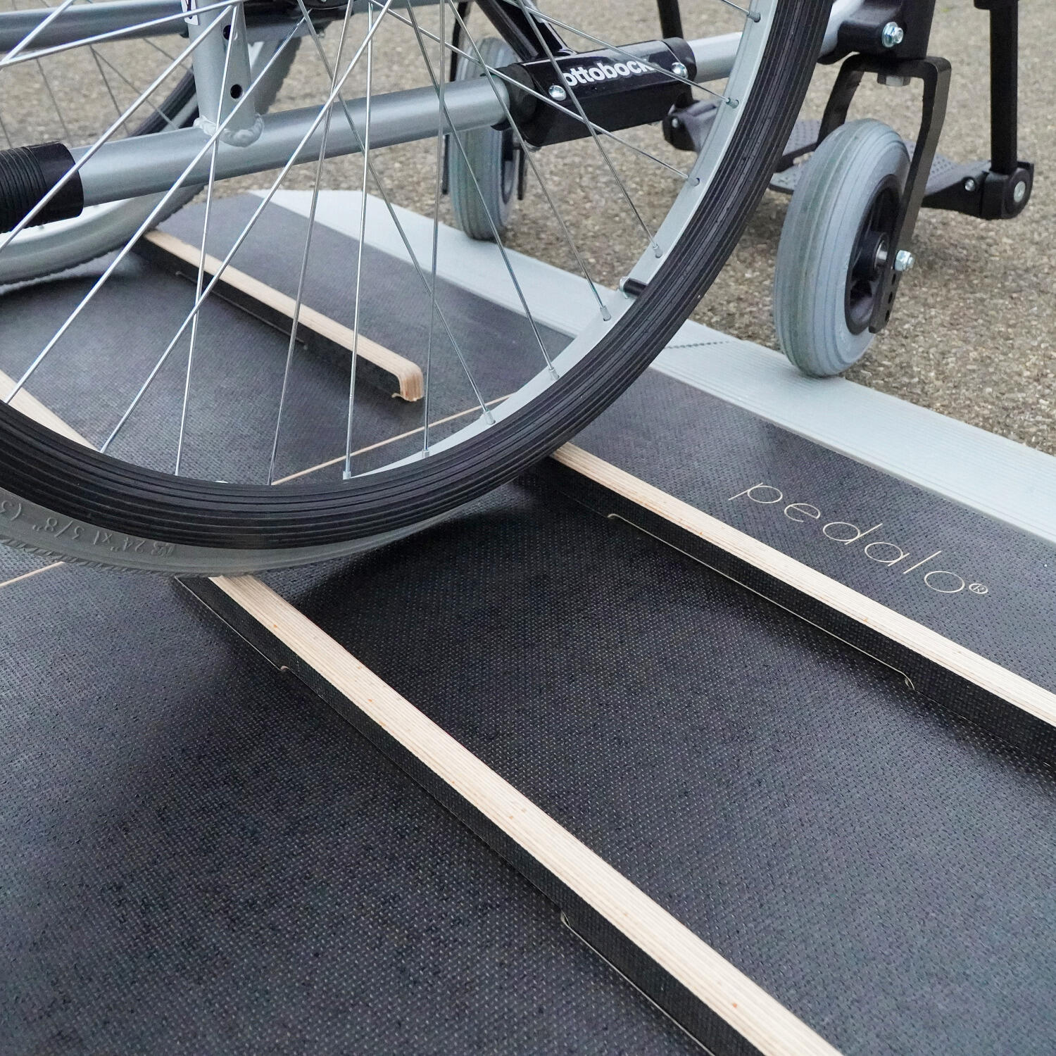 Rolli-Parcours Station Rüttelplatte Gesundheitssport Unisex 4/4