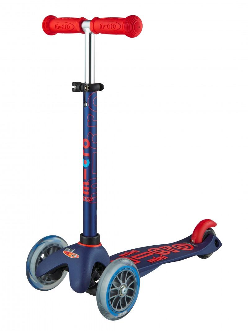 Trottinette 3 roues enfant – Mini Micro Deluxe Bleu Marine 4/7