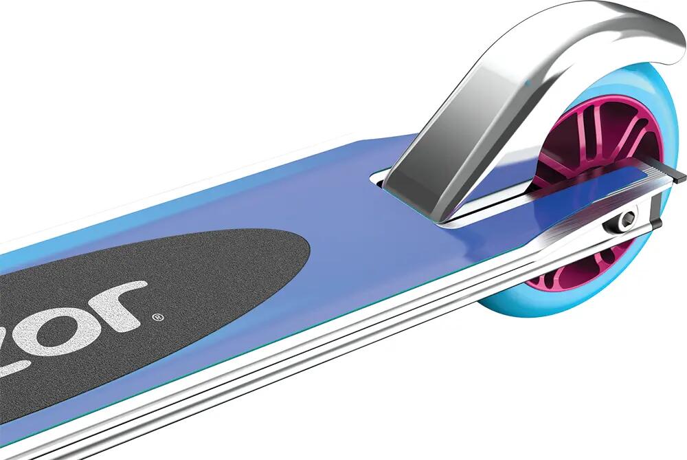 A SPECIAL EDITION SCOOTER - HOLOGRAPHIC - step voor kinderen 3/6