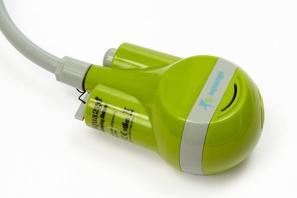Aqua2go oplaadbare buiten douche 2/7