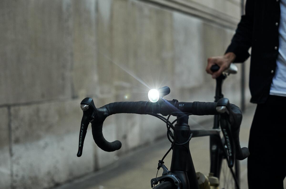 Akku-Fahrradlicht vorne mit Signallaser Beryl laserlight core 5/6