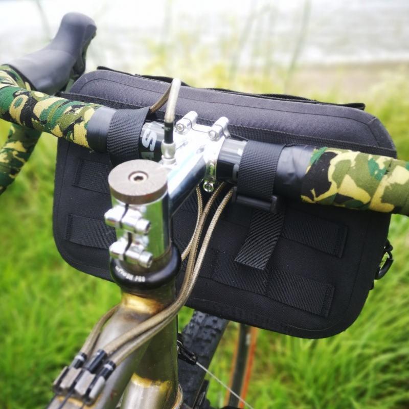 Borsa da manubrio impermeabile VERSATILE per bicicletta/scooter - 5L - Nero 6/7