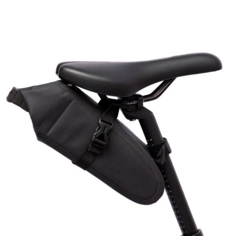 Waterproof under-seat bag with rolled closure Wantalis Sasddlecase