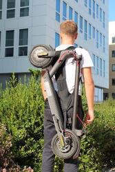 TROTBACK Porte trottinette universelle dorsale