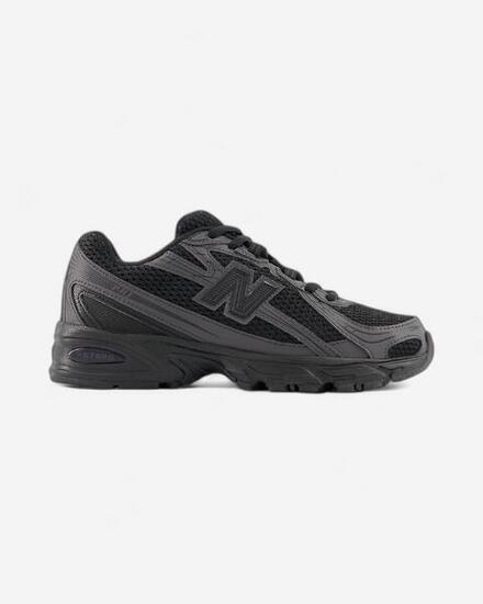 New Balance 740 Triple Black (GS)