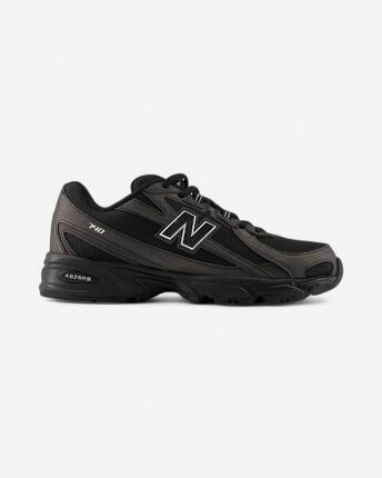 New Balance 740 Black
