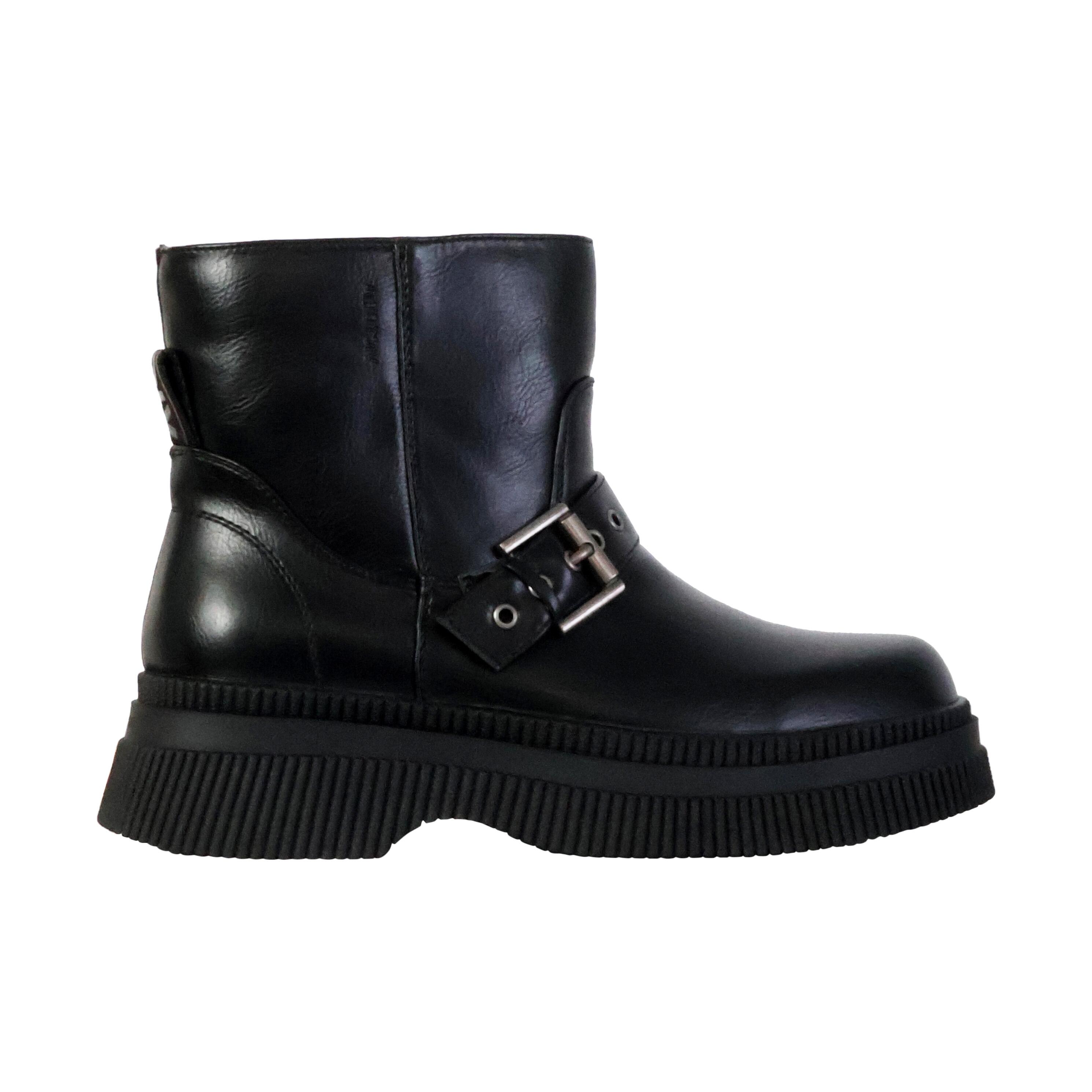 Women's Victoria Dublin Buckle Black Boots 2/5