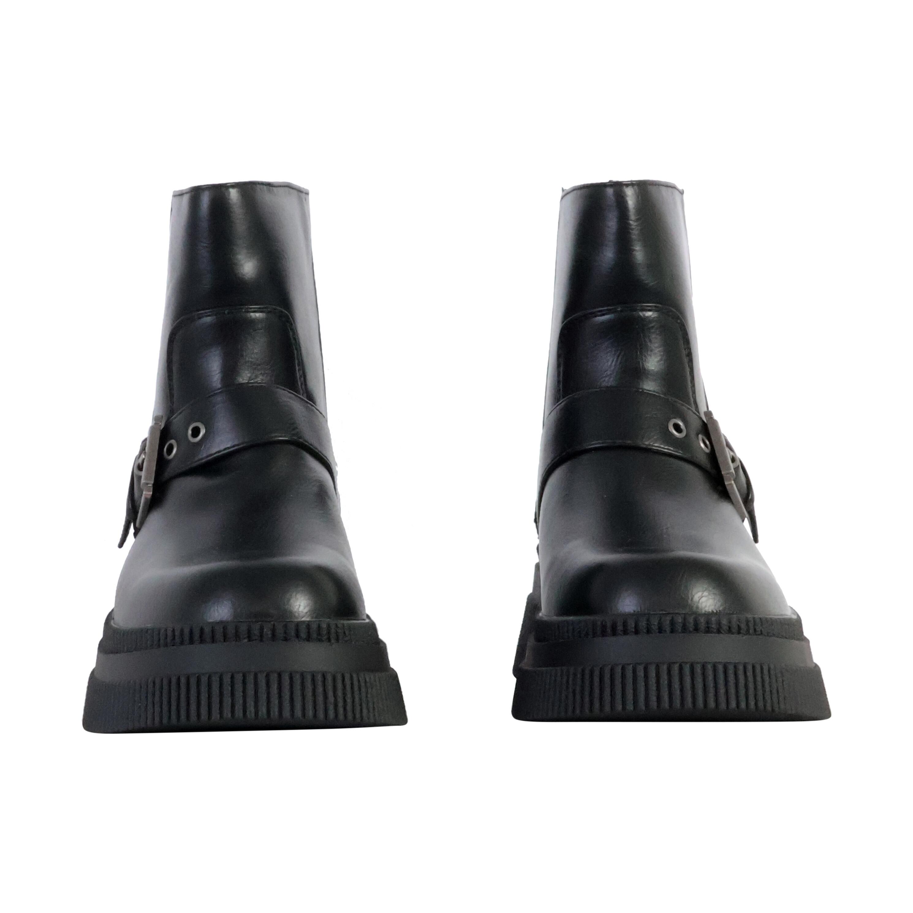 Women's Victoria Dublin Buckle Black Boots 5/5