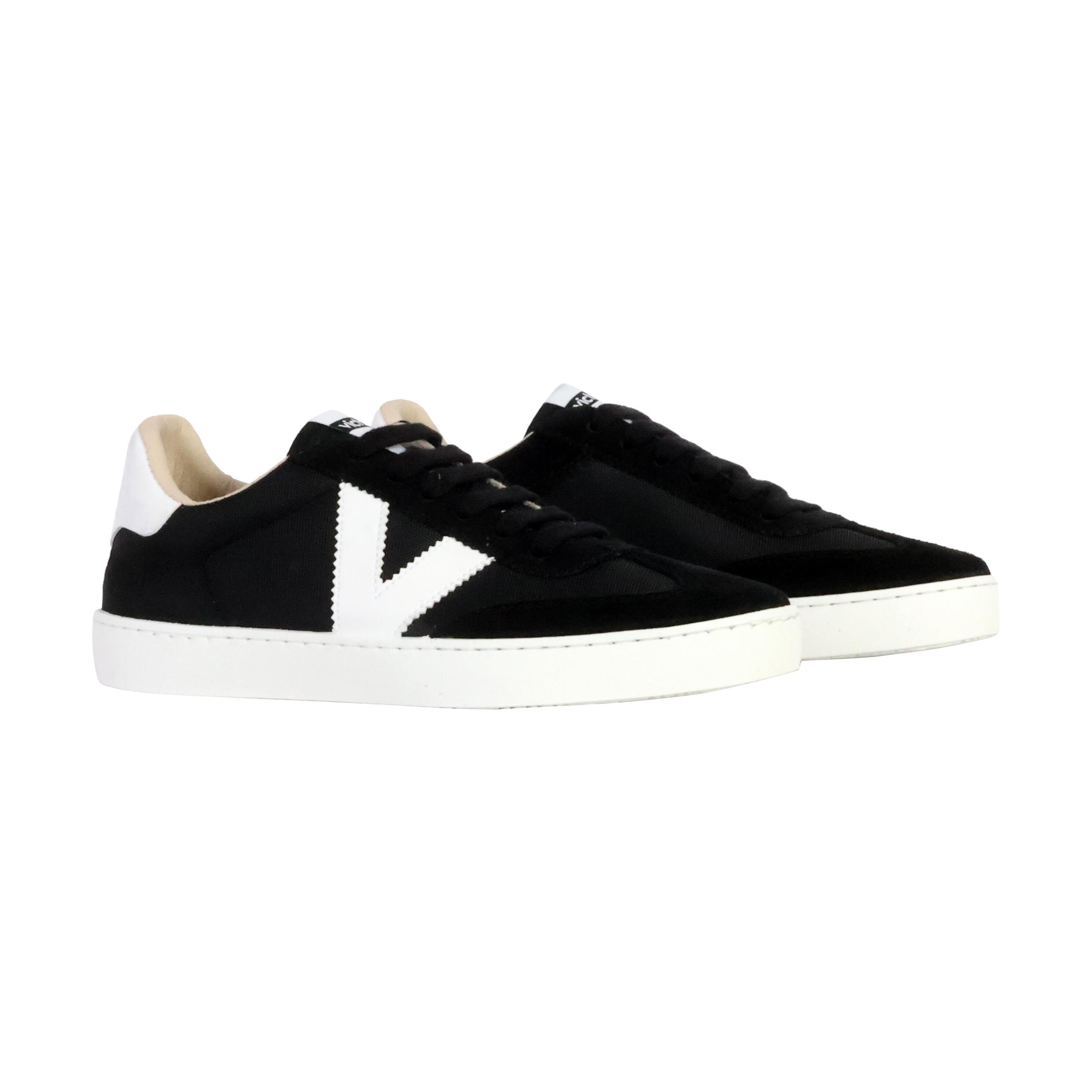 Baskets monochromes en berlin cuir fendu et nylon Victoria 3/6