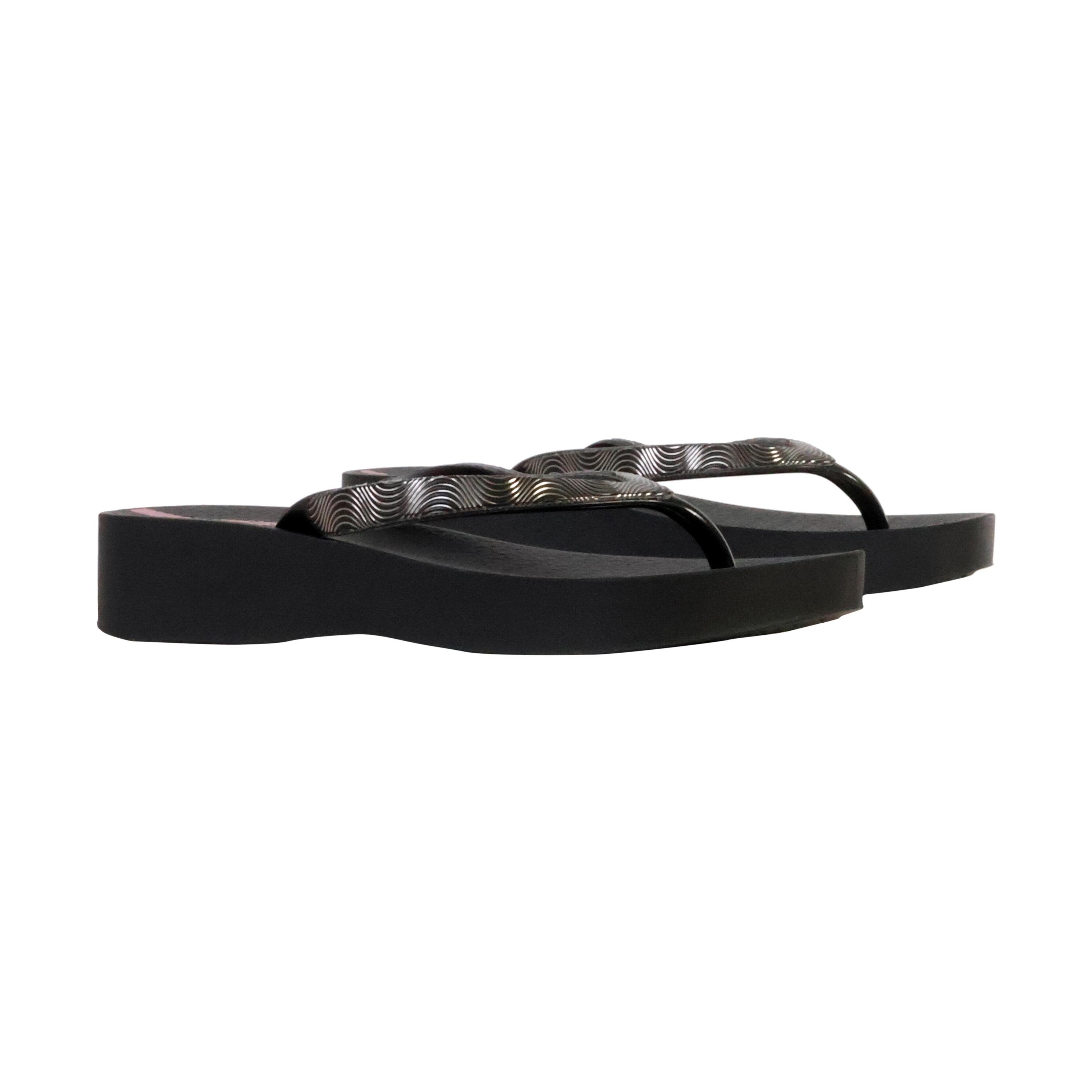 Tongs Ipanema modèle 83612-BB801 pour femmes 3/5